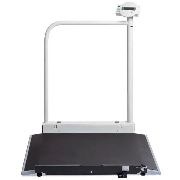 SecaElektronische Rollstuhlwaage mit Geländer und TransportrollenDocMed GmbH