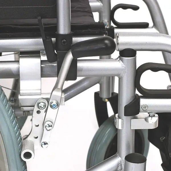 Rollstuhl Alu - Light - Servomobil