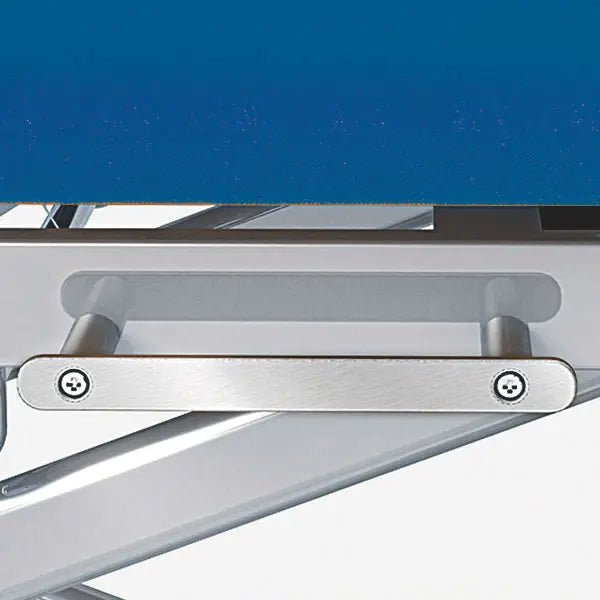 Untersuchungsliege, elektrisch höhenverstellbar - Comfort Medical Equipment